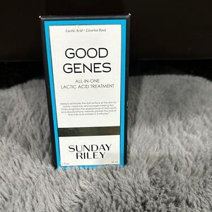 NIB Sunday Riley Good Genes Lactic Acid Treatment - Black and Blue 1oz